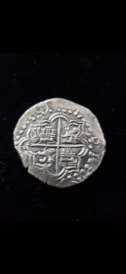 Atocha 8 Reales - Full 1619 Date